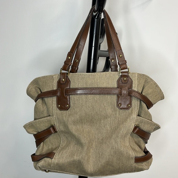 MICHAEL Michael Kors Brown and Tan Shoulder Bag, Beautiful leather straps - Picture 8 of 15